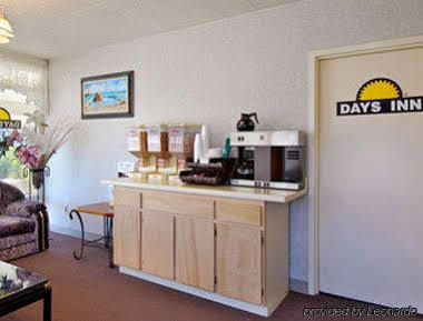 Days By Wyndham 2*